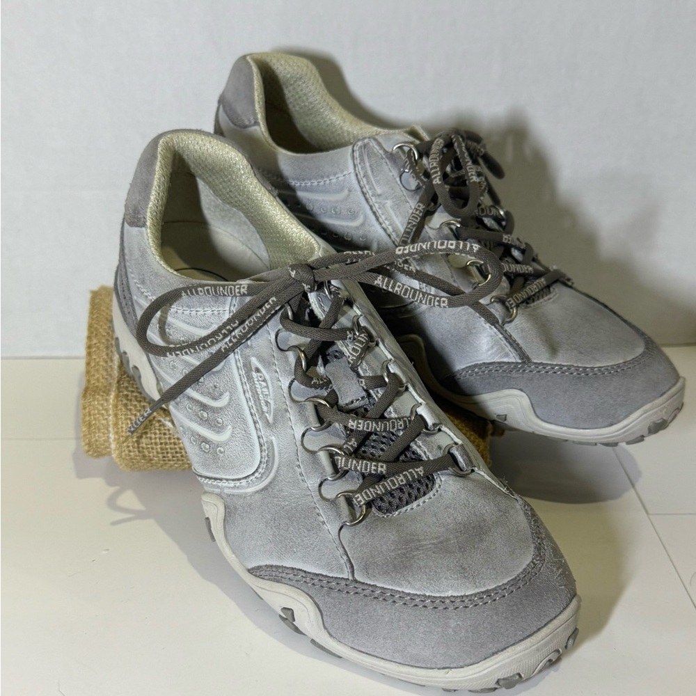 🏷️SOLD🏷️Allrounder By Mephisto Women’s Hiking Leather Shoes Size 7